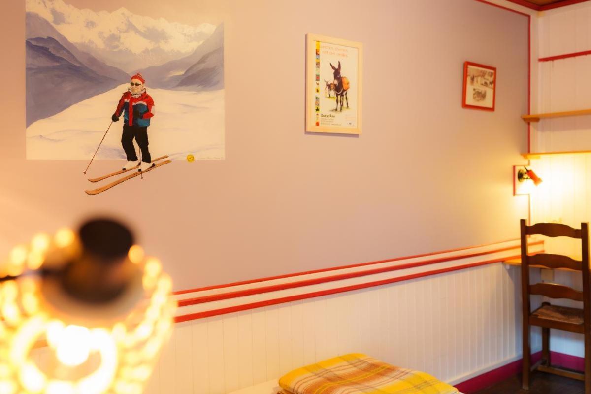 Auberge L'Estoilies Saint-Vérand Esterno foto