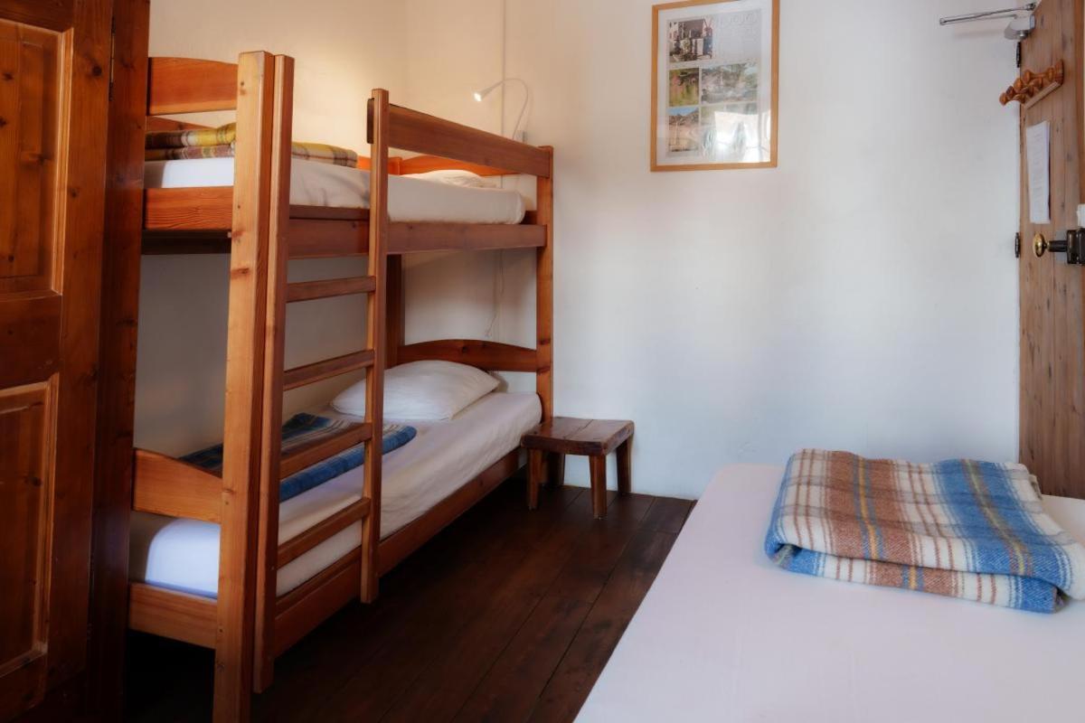Auberge L'Estoilies Saint-Vérand Esterno foto