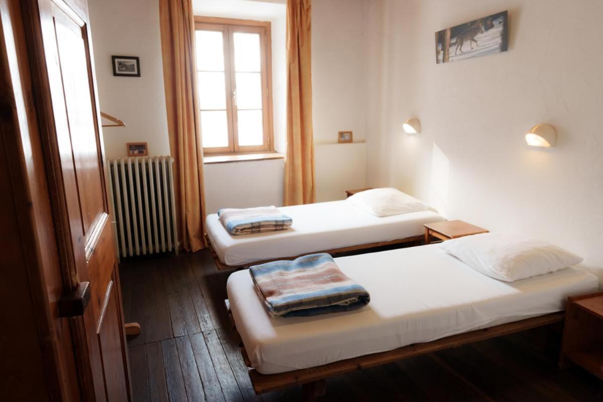 Auberge L'Estoilies Saint-Vérand Esterno foto